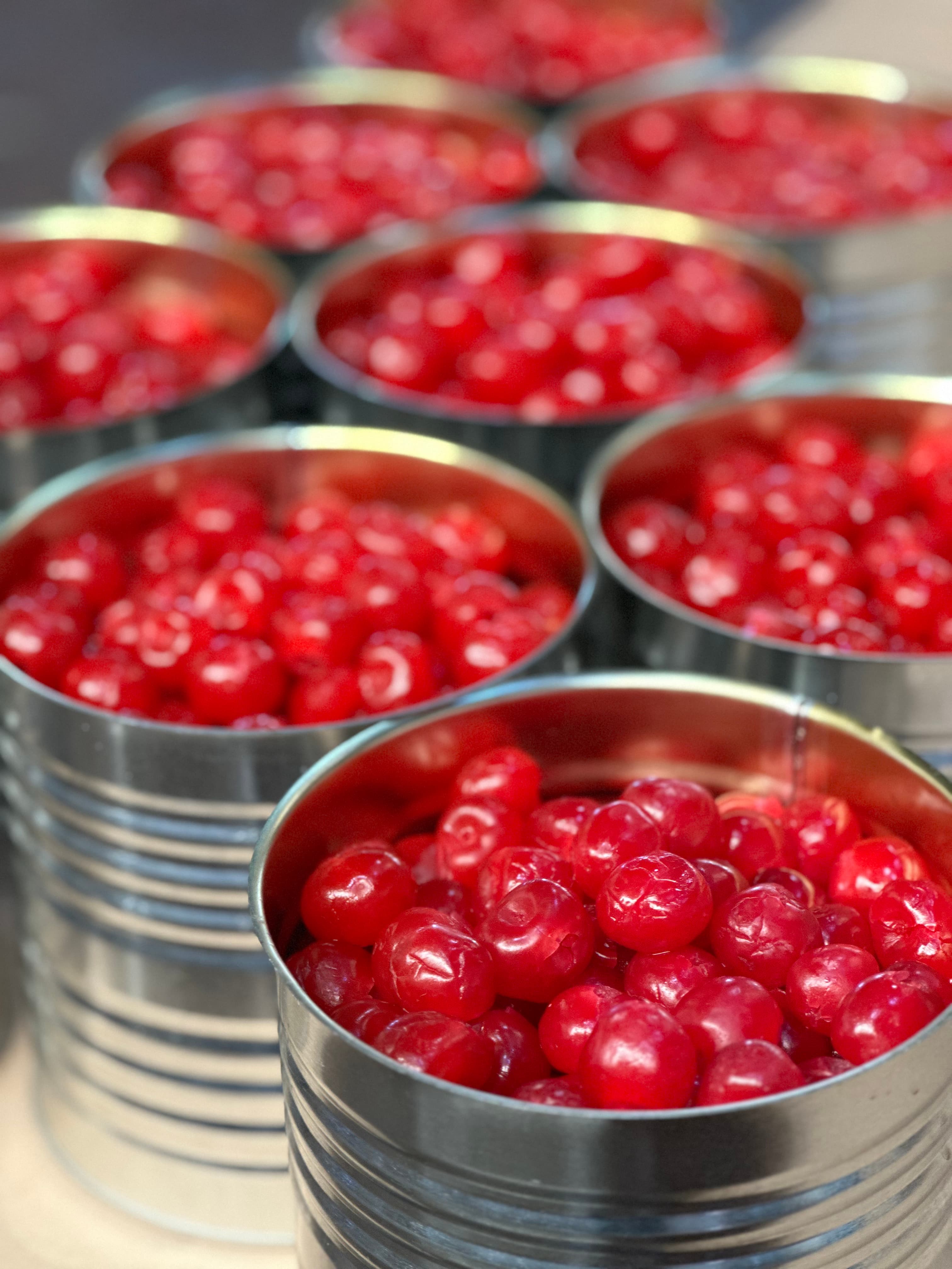Materia prima fresca llegando a planta para elaboración artesanal